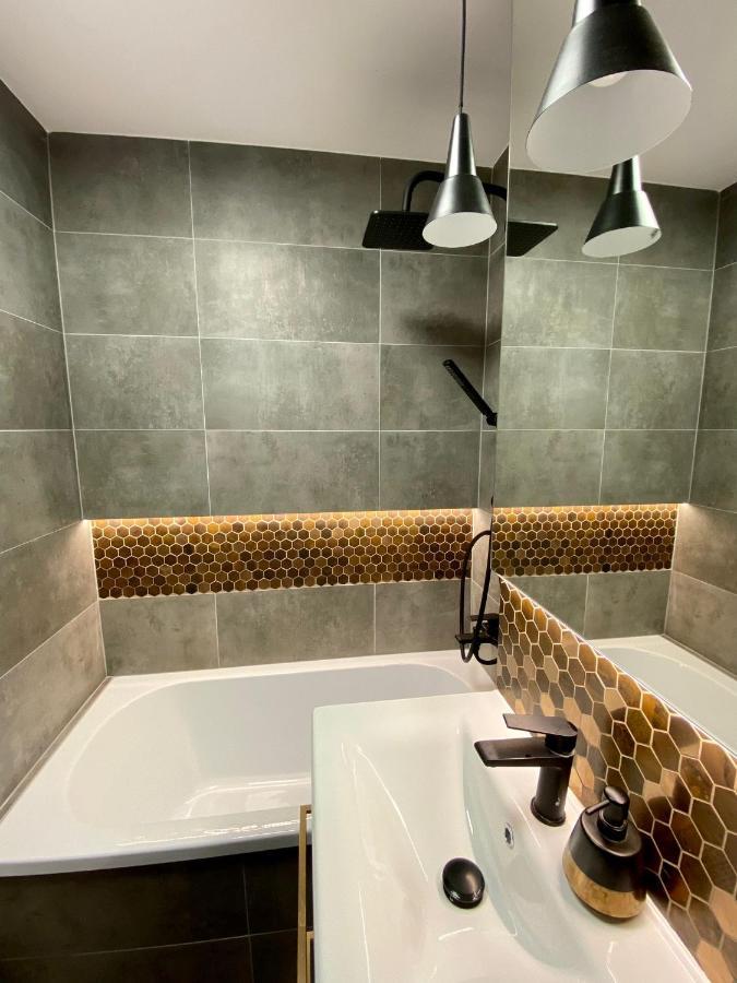 Ferienwohnung Eloft Saska Kepa Warschau Exterior foto